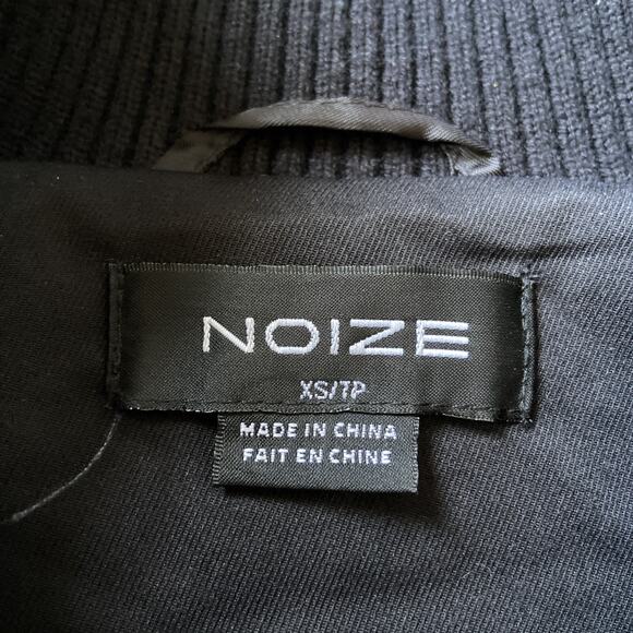 NOIZE Vegan Fur Jacket Women Sz XS Black & White Short Length Front Pockets - Picture 8 of 14